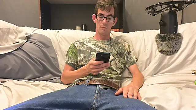 joeiandola online show from October 26, 9:28 pm