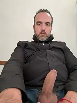 leon3875 online show from July 29, 3:22 pm