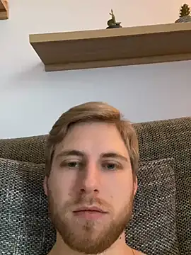 HotIceman2407 online show from February 13, 8:06 am