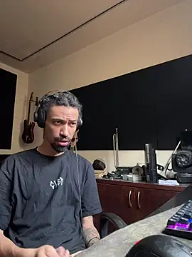 hotcamboy420 online show from December 2, 4:54 pm