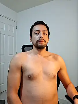 Snapshot of Andresarr93 chatting on September 23, 8:08 pm Andresarr93 online show from September 23, 8:08 pm