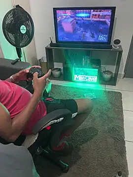 JaroDawg47 online show from April 17, 4:53 pm