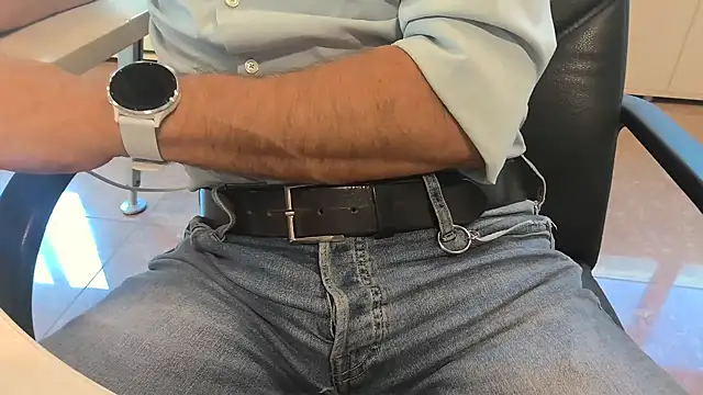 alessandroman2114 online show from September 18, 4:09 pm