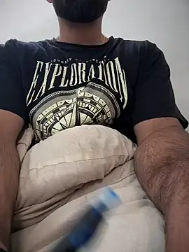 mrtoy121 online show from November 25, 4:36 am