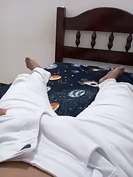 maikinhopL online show from February 17, 3:47 am