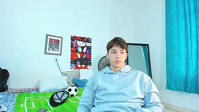 AlessandroDybala online show from June 3, 2:33 pm