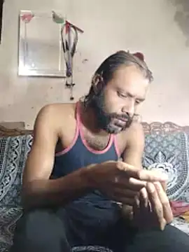 BadBoySmoker7070 online show from April 1, 11:57 pm