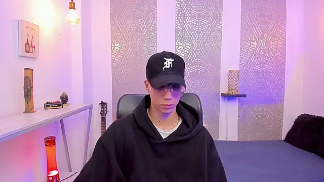 Nikolay Gregori online show from November 25, 4:25 am