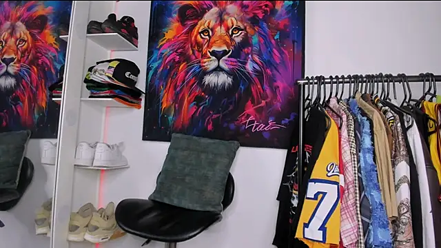 Pantera black 21 online show from December 5, 4:19 am