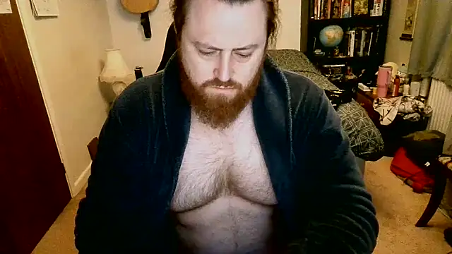 Hairy Guy30 online show from November 30, 5:04 pm