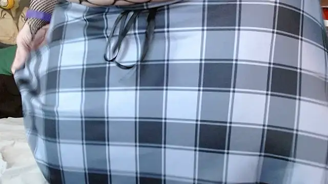 cosmicjones online show from October 12, 1:05 pm