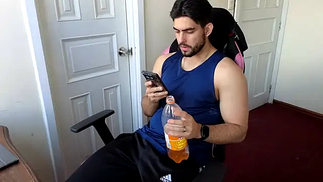 Jackyrose online show from November 21, 4:28 pm