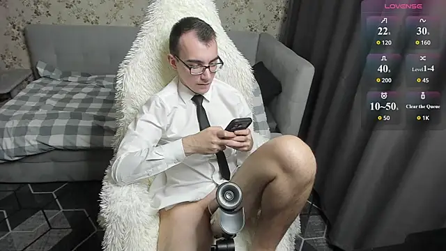 Maxxtw1nk online show from August 1, 3:55 pm