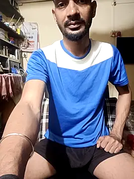 saggy1218 online show from February 7, 10:37 pm