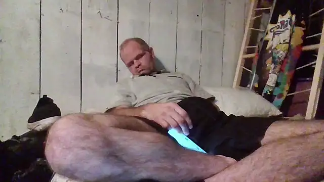 jaxx12369 online show from November 4, 4:30 pm