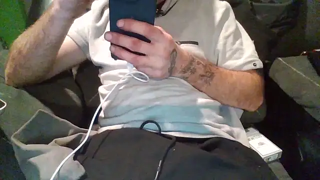 jaxx12369 online show from November 3, 4:20 pm