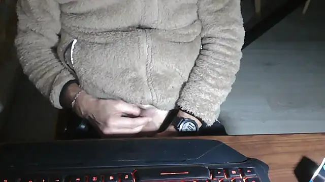 Adri gard online show from December 2, 9:29 pm