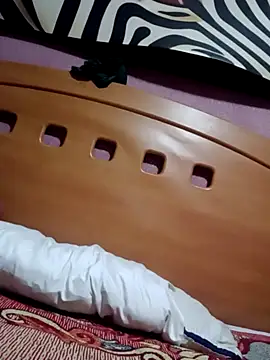 pineda1689 online show from January 5, 5:20 pm