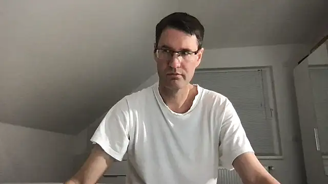 zxzx cam1 online show from December 20, 4:46 pm