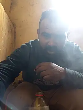 ListedLoin online show from February 9, 10:31 am