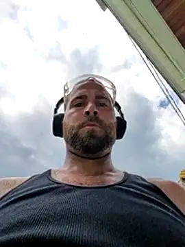 jwiththethickone413 online show from June 30, 5:36 pm