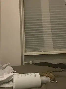 feetlover3611 online show from December 15, 11:31 pm