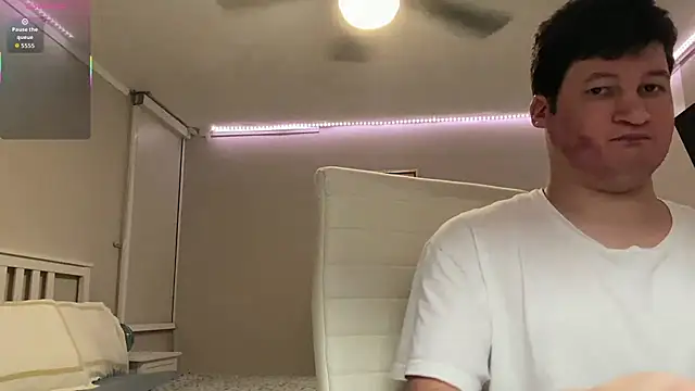 Lorenzo hernandez online show from September 12, 10:43 pm