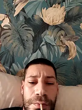 litleboy92 online show from November 20, 12:43 am