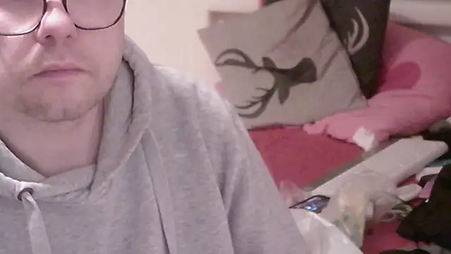 larsgessner30 online show from February 8, 10:58 pm