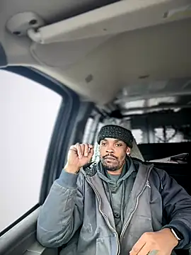 1BeautyN1Beast online show from December 19, 4:48 pm