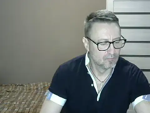 HarrySnake online show from December 31, 4:46 pm