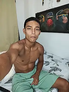 Demiansteven2 online show from July 29, 5:12 pm