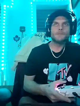 Snapshot of GeneralXMillyX chatting on January 10, 4:33 am GeneralXMillyX online show from January 10, 4:33 am