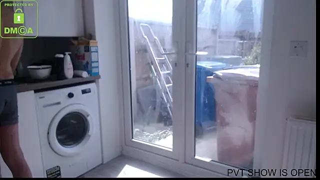 Snapshot of BritishHappyEnding chatting on September 9, 11:42 am BritishHappyEnding online show from September 9, 11:42 am