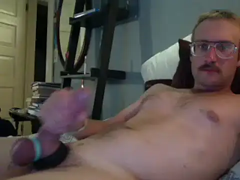 PeterDerzzz online show from June 17, 3:30 am