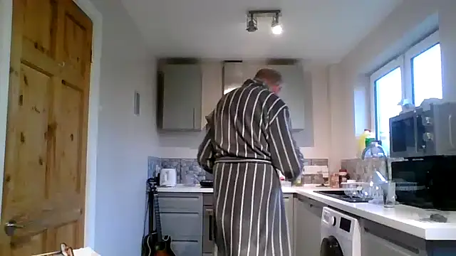 jimmybenido online show from March 23, 5:41 pm