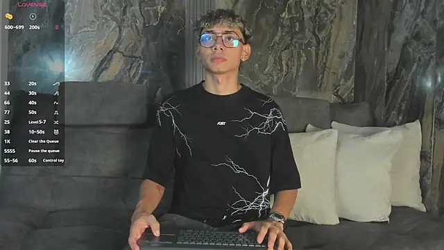 Daviid laidd online show from January 15, 8:44 pm