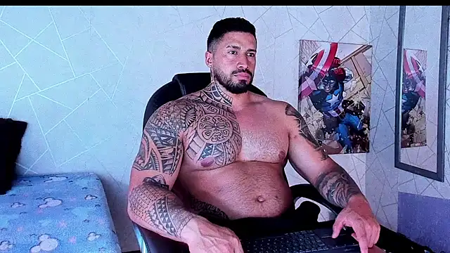 Cristian Walker online show from November 13, 3:49 pm