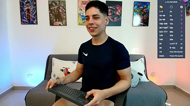 jonathanjoestar  online show from June 21, 9:42 pm
