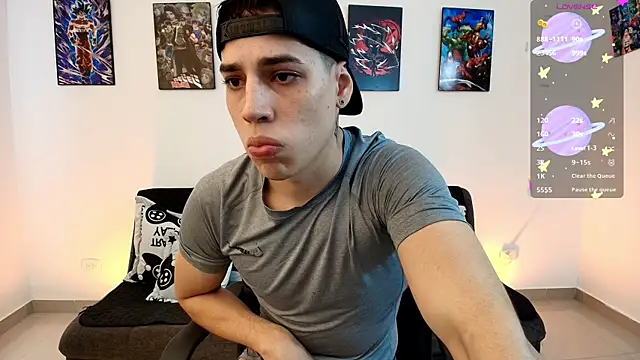 jonathanjoestar  online show from June 25, 9:30 pm