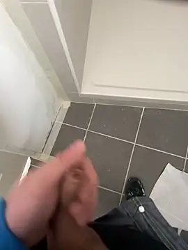 dimitriei online show from February 16, 10:57 am