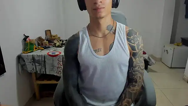 Balo lovers online show from March 1, 9:15 pm