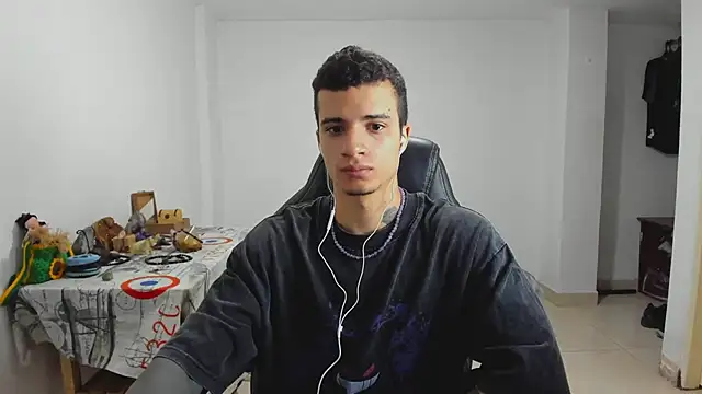 Balo lovers online show from January 17, 2:18 pm