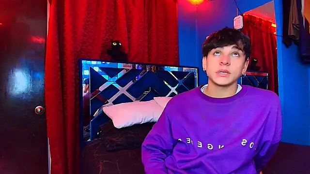 Luke Howland online show from March 13, 3:47 am