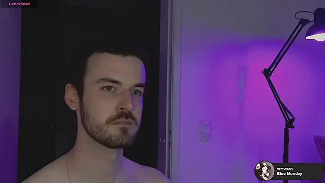 sexxxsutra online show from April 13, 10:54 pm