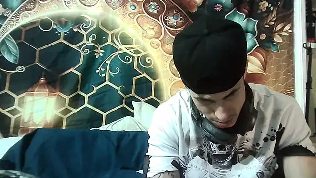 --D-a-D-D-y- online show from November 11, 4:28 am