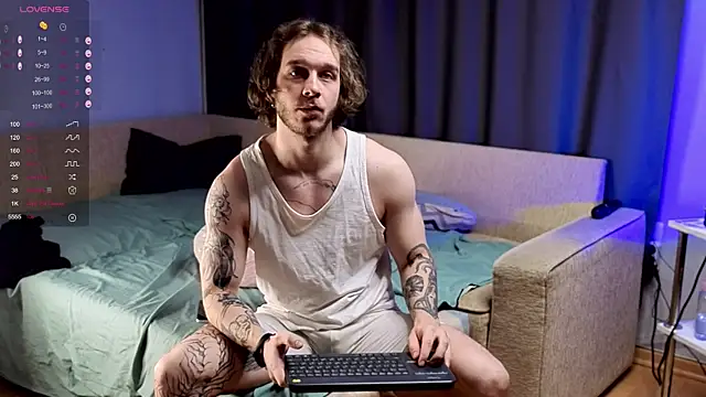 pleasure8869 online show from December 3, 4:40 am