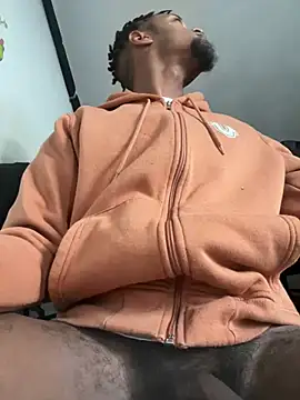 Snapshot of rayyymack chatting on December 18, 7:41 pm rayyymack online show from December 18, 7:41 pm