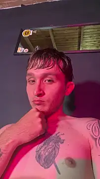 Dylanwhite23  online show from October 24, 8:54 pm