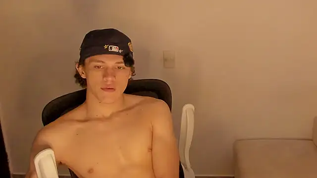 laurent nova online show from January 5, 9:18 pm